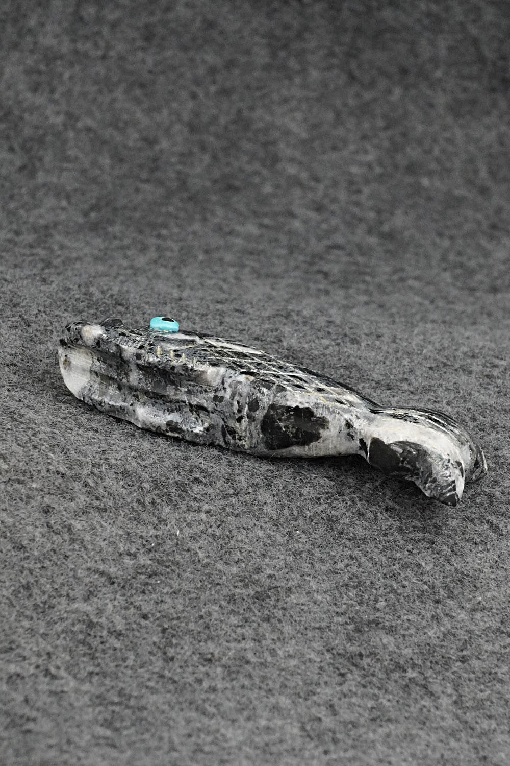 Fish Zuni Fetish Carving - Dannette Laate