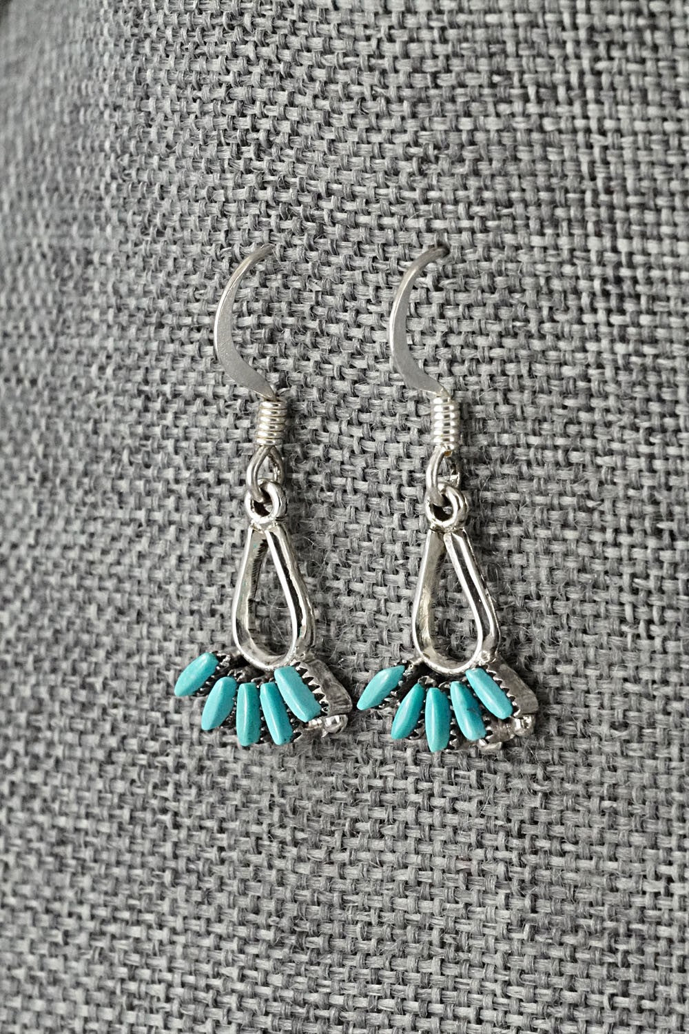Turquoise & Sterling Silver Necklace and Earrings Set - Mildred Ukestine