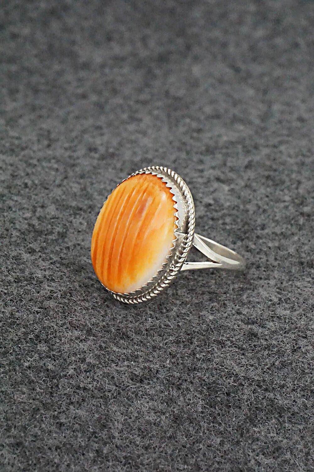 Spiny Oyster & Sterling Silver Ring - Ernest Hawthorne - Size 7.75