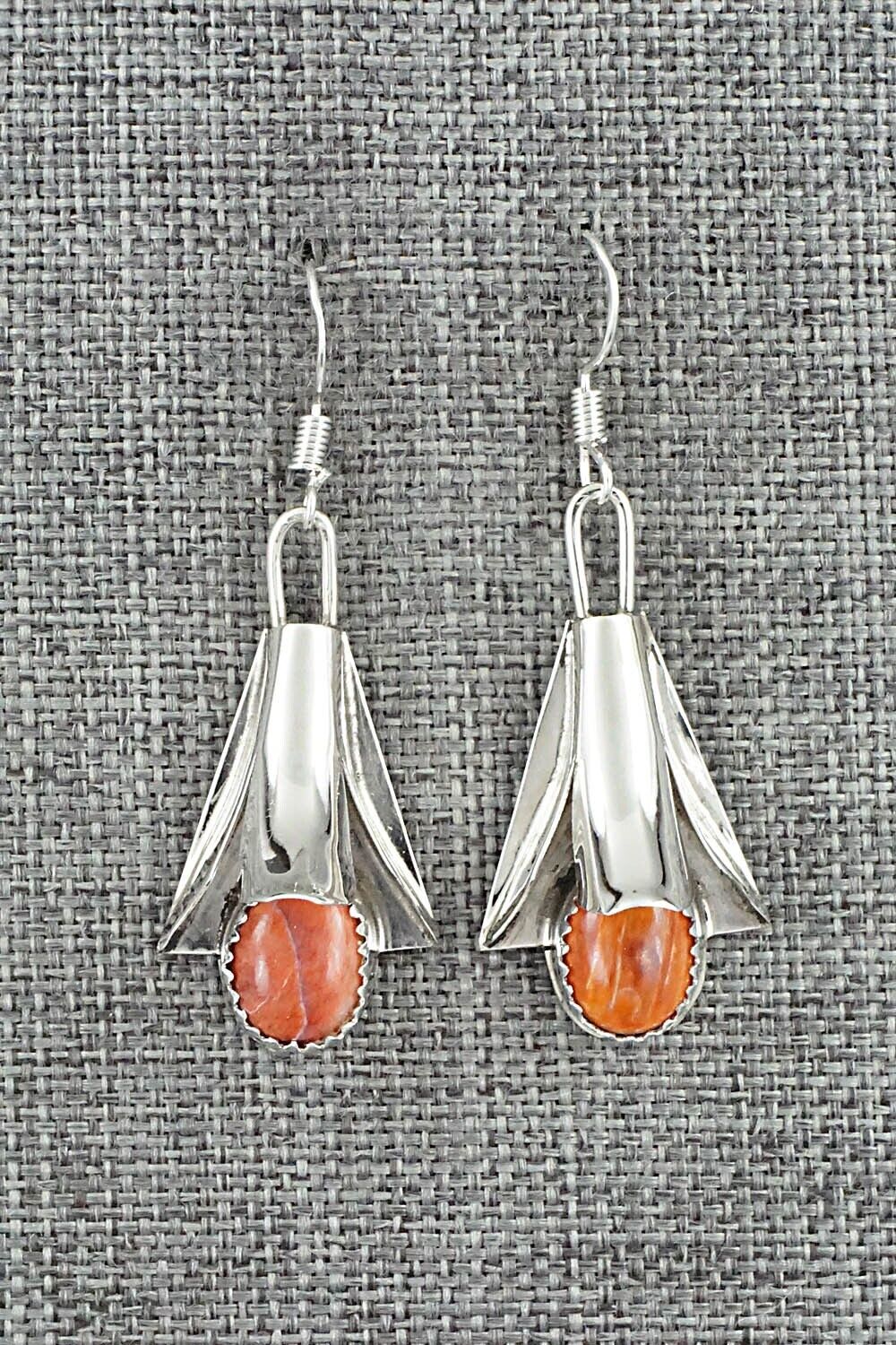 Spiny Oyster & Sterling Silver Earrings - Louise Yazzie