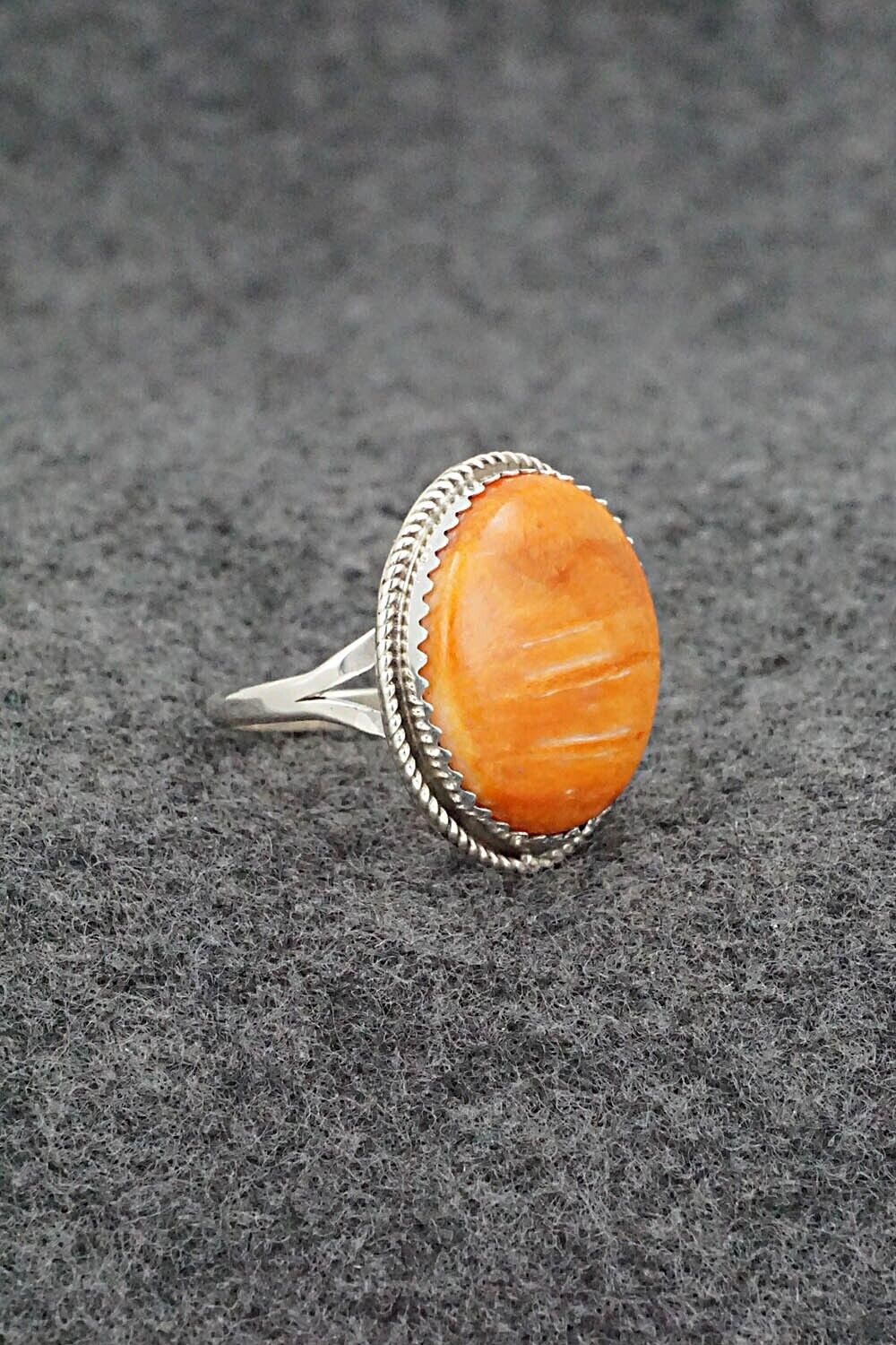 Spiny Oyster & Sterling Silver Ring - Ernest Hawthorne - Size 8