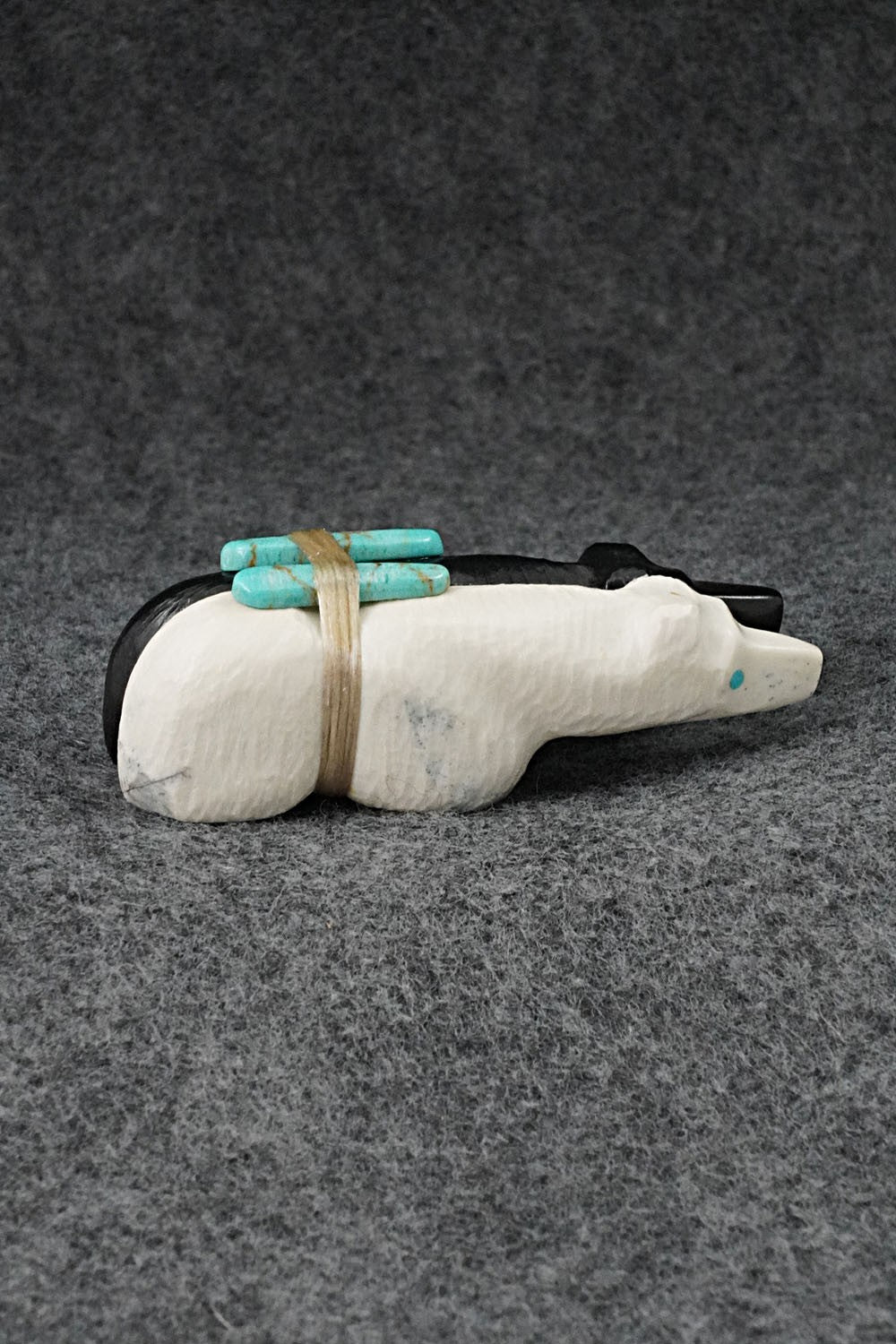 Bear Zuni Fetish Carving - Herbert Halate
