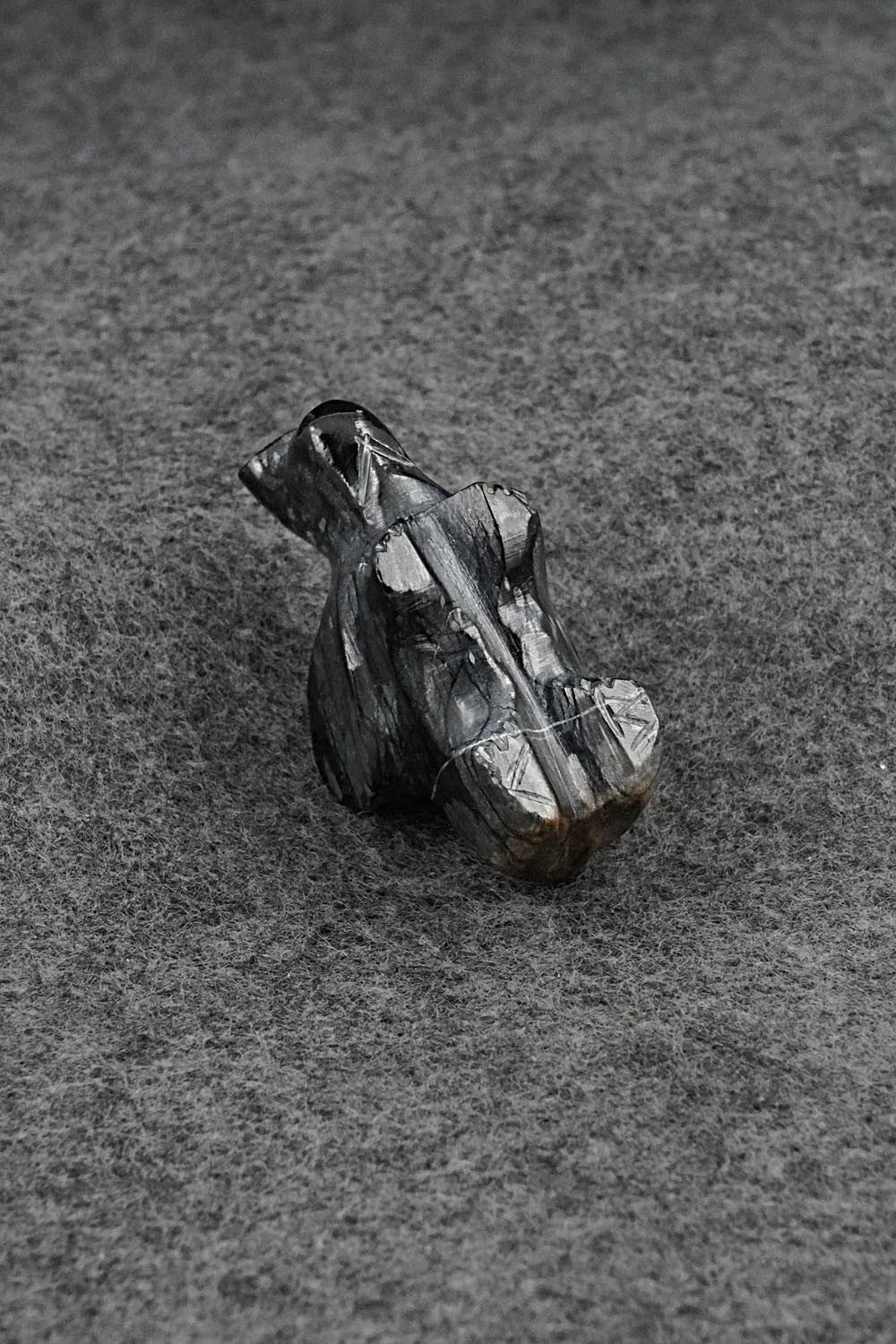 Elephant Zuni Fetish Carving - Calvert Bowanie