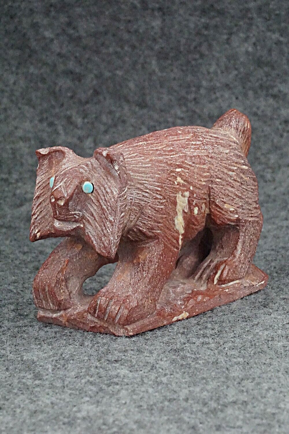 Bobcat Zuni Fetish Carving - Derrick Kaamasee