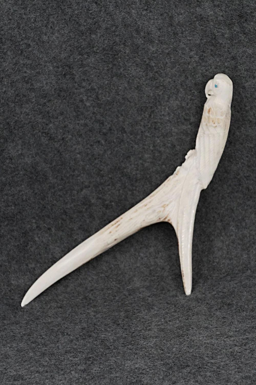 Eagle Zuni Fetish Carving - Derrick Kammasee