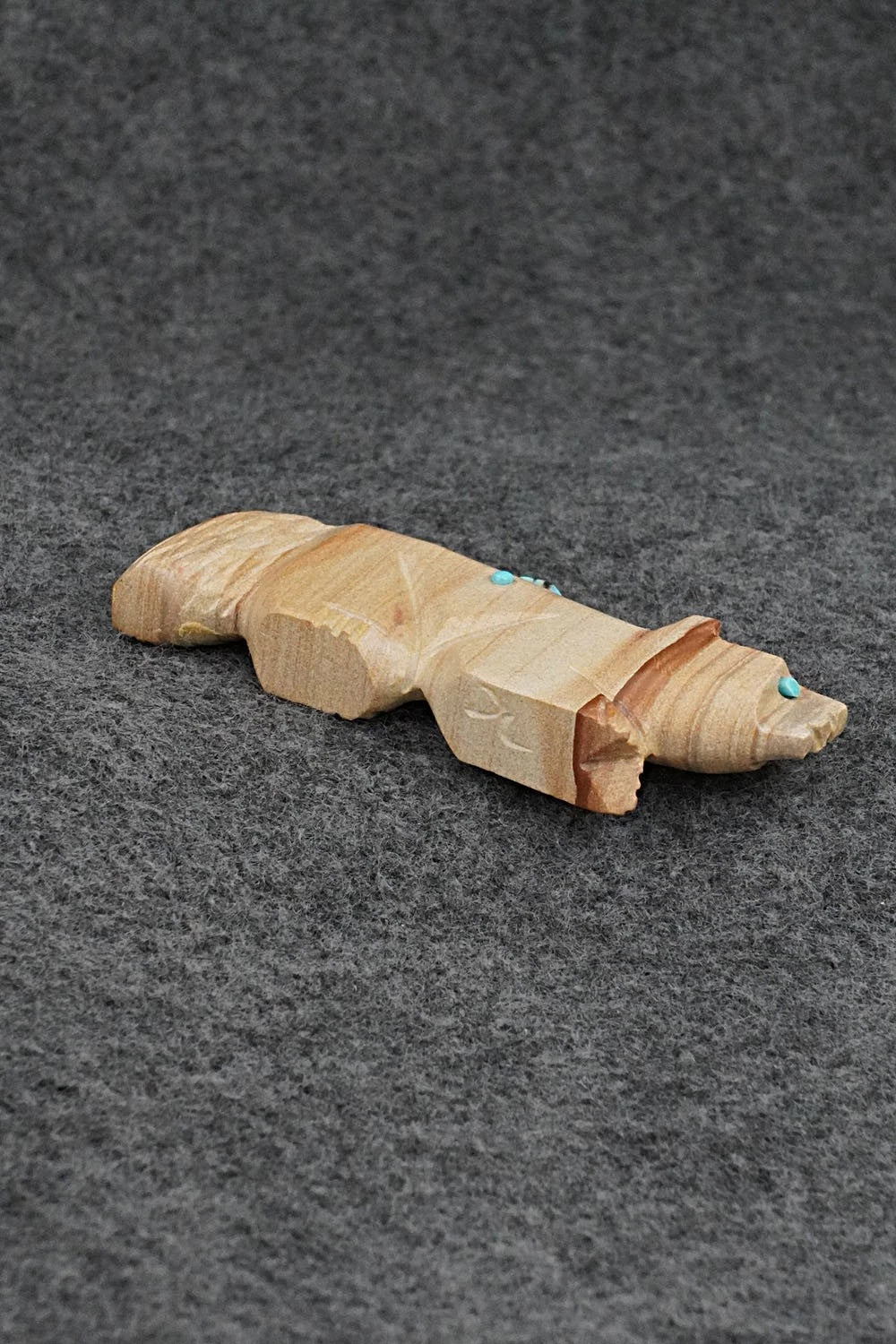 Wolf Zuni Fetish Carving - Danette Laate