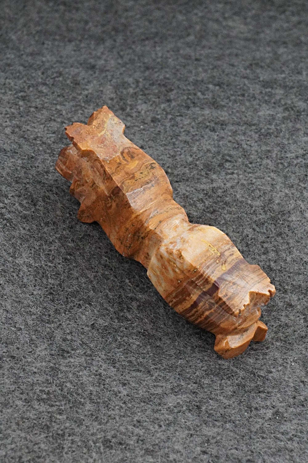 Mountain Lion Zuni Fetish Carving - Tony Mackel