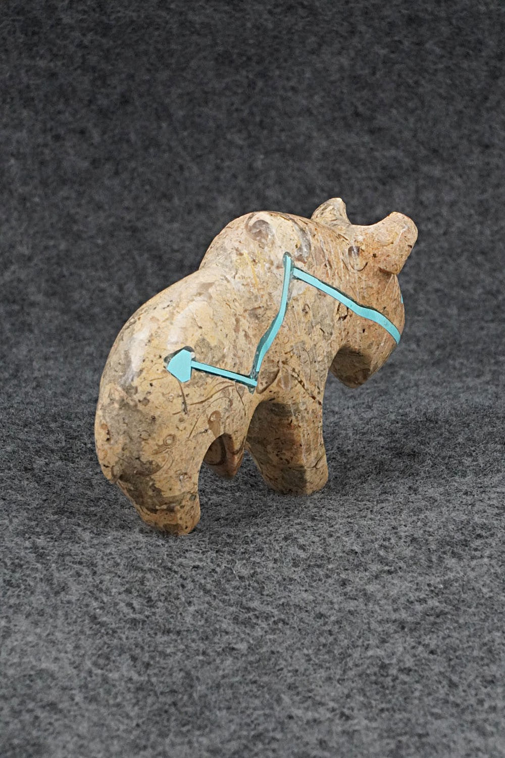 Buffalo Zuni Fetish Carving - Kenric Laiwakete