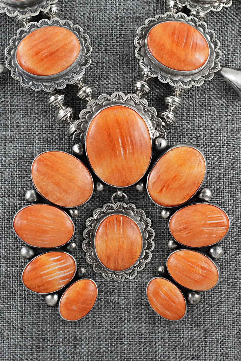 Spiny Oyster & Sterling Silver Squash Blossom Set - Mark Yazzie