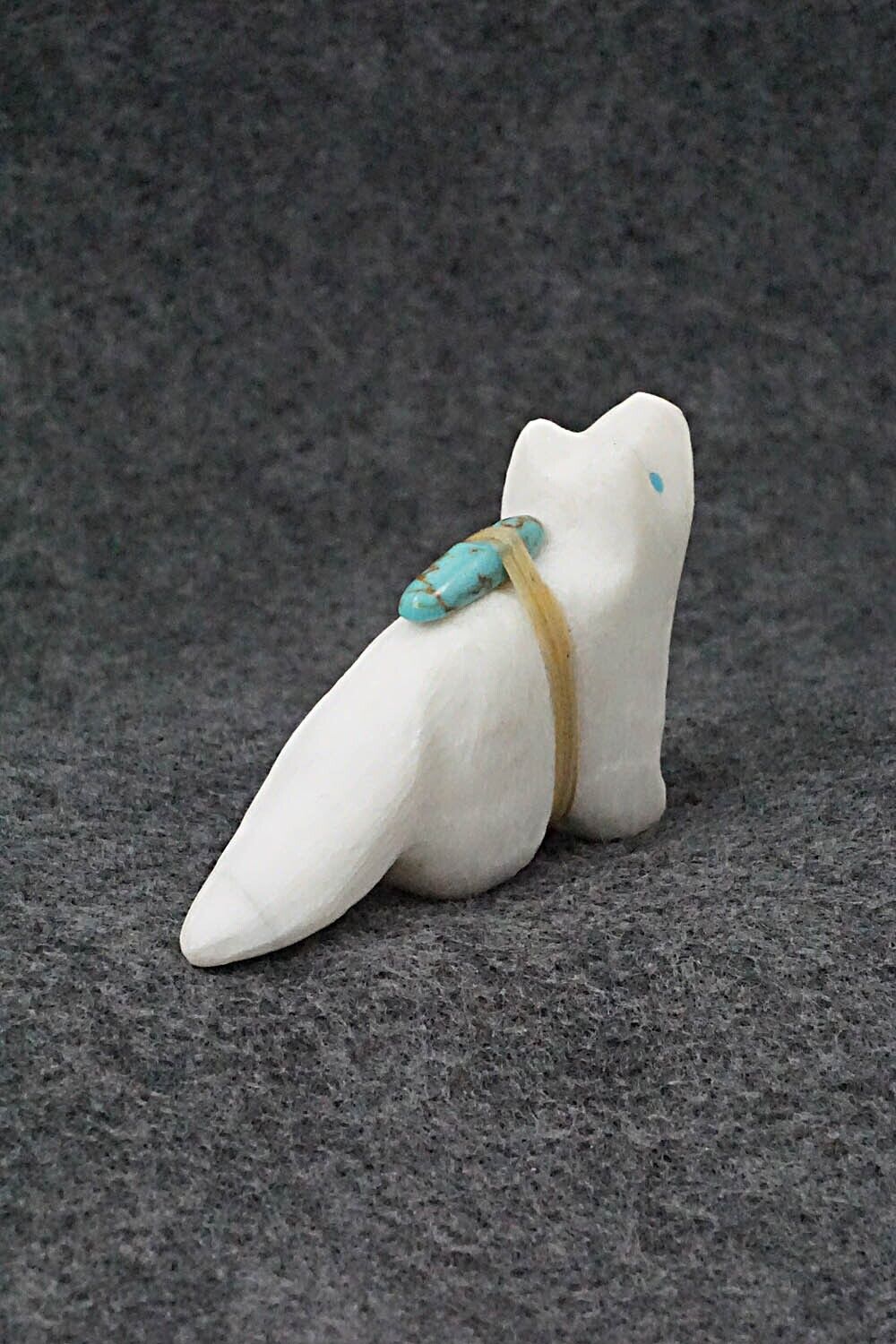 Wolf Zuni Fetish Carving - Herbert Halate