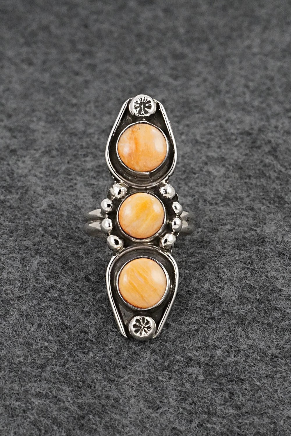 Spiny Oyster & Sterling Silver Ring - Priscilla Reeder - Size 8