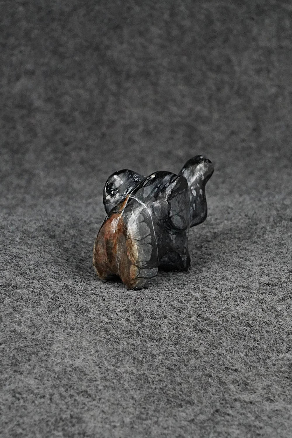 Elephant Zuni Fetish Carving - Calvert Bowanie