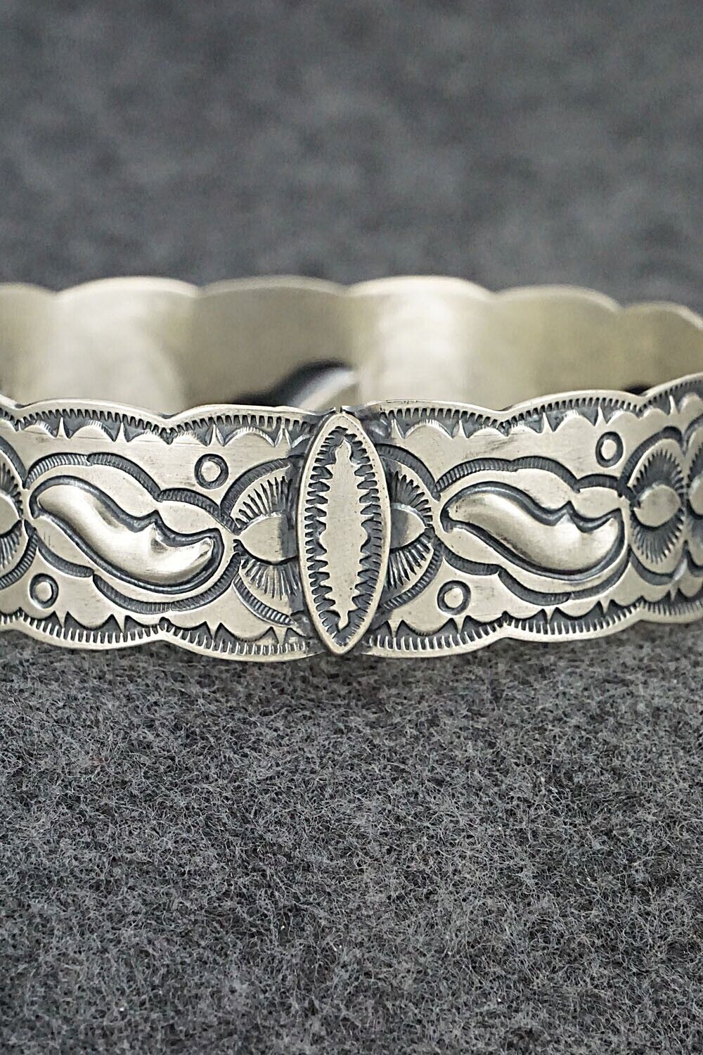 Sterling Silver Bangle Bracelet - Jeremy Delgarito