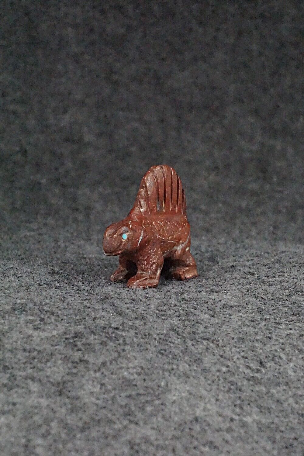 Dinosaur Zuni Fetish Carving - Lindsey Cheama