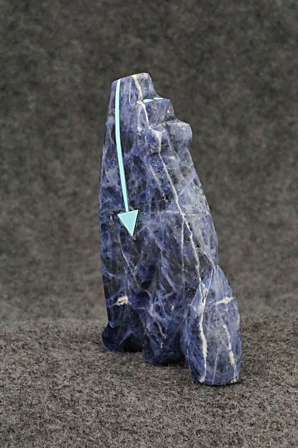 Wolf Zuni Fetish Carving - Bernard Laiwakete