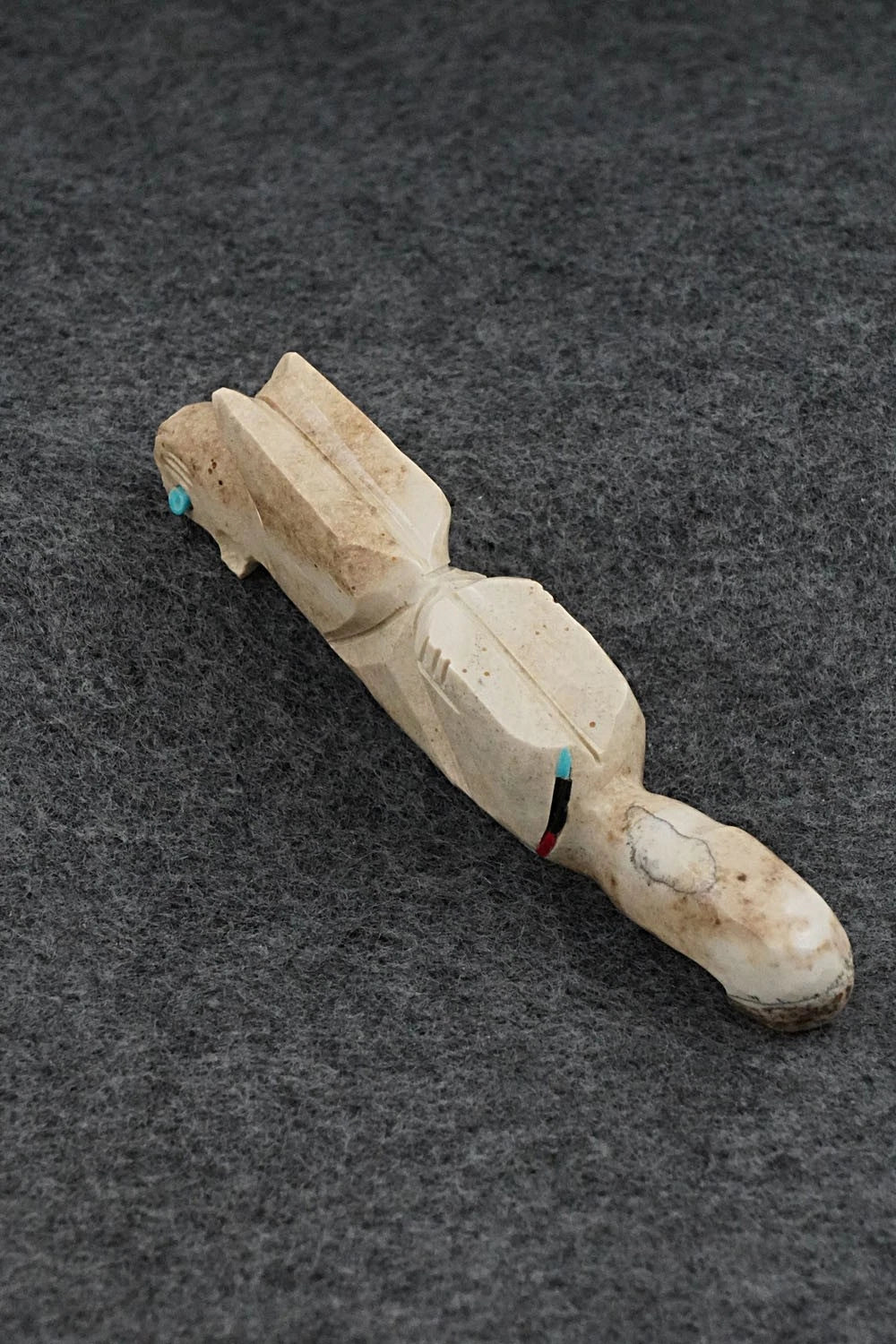 Mountain Lion Zuni Fetish Carving - Danette Laate