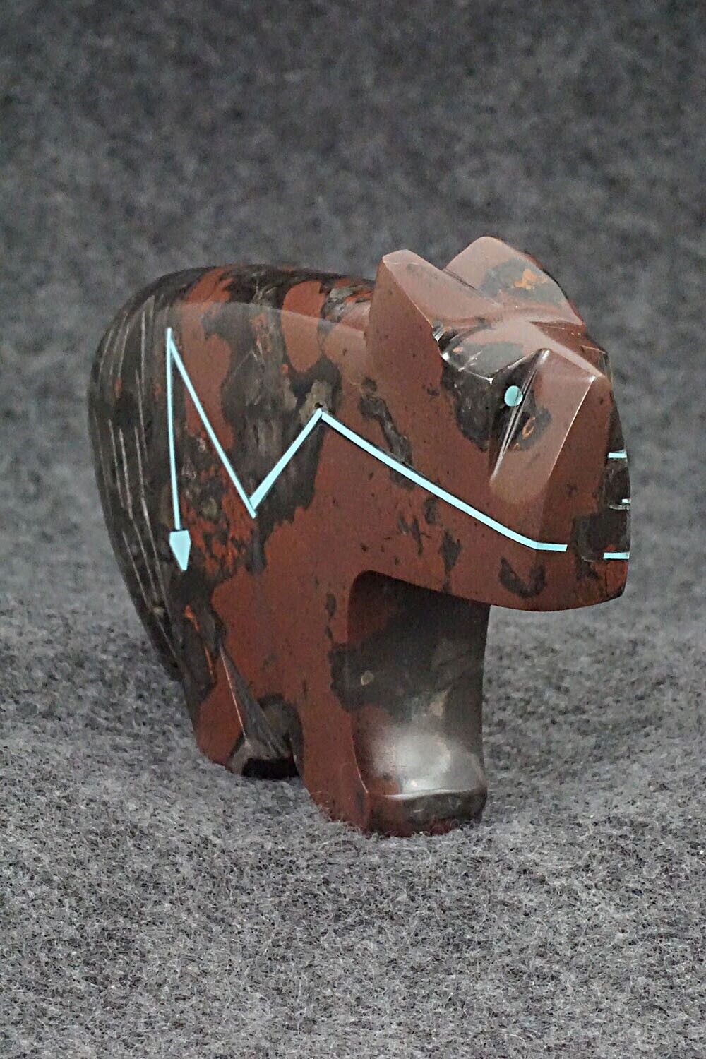 Wolf Zuni Fetish Carving - Kenric Laiwakete