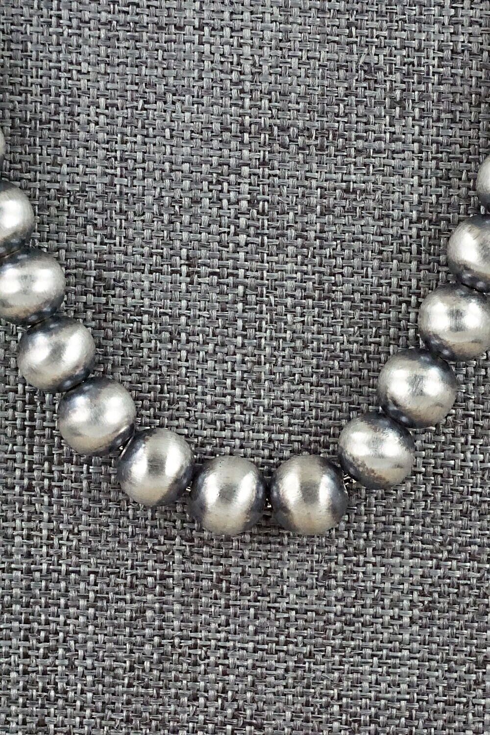 Sterling Silver Navajo Pearl Necklace 18" - Bryannen Halwood