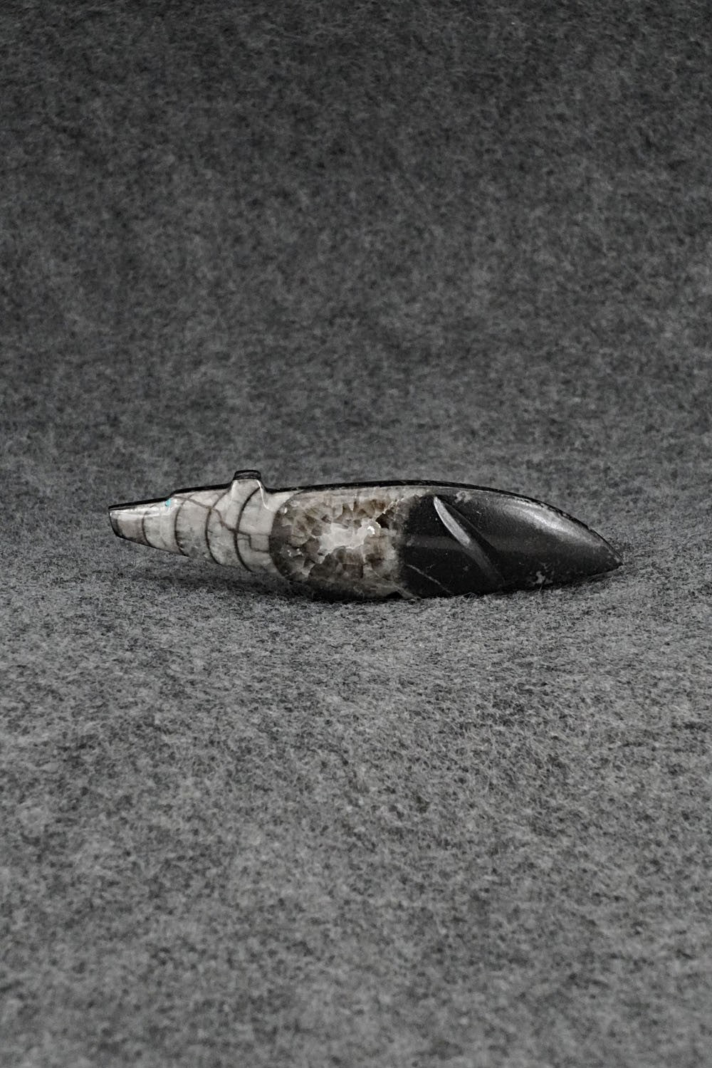 Fox Zuni Fetish Carving - Abby Quam Panteah