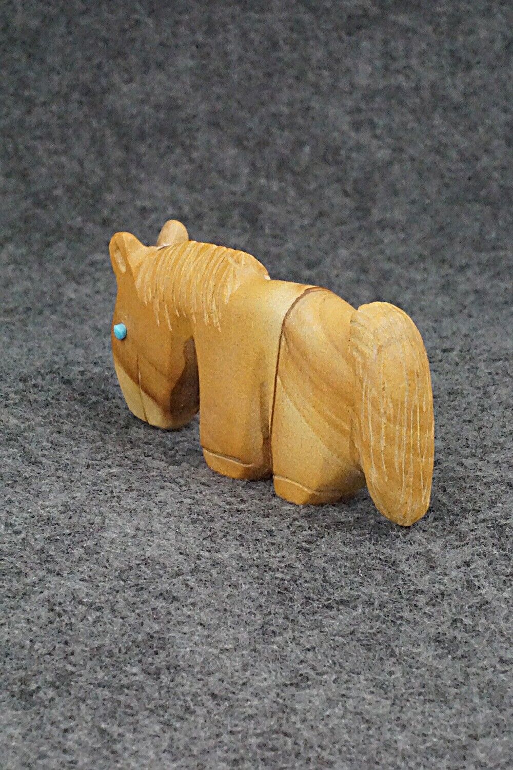 Horse Zuni Fetish Carving - Cody Chavez