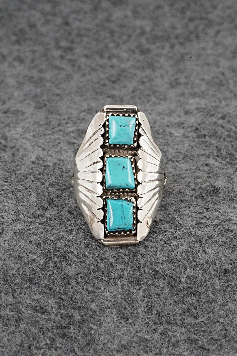 Turquoise & Sterling Silver Vintage Ring - Size 11
