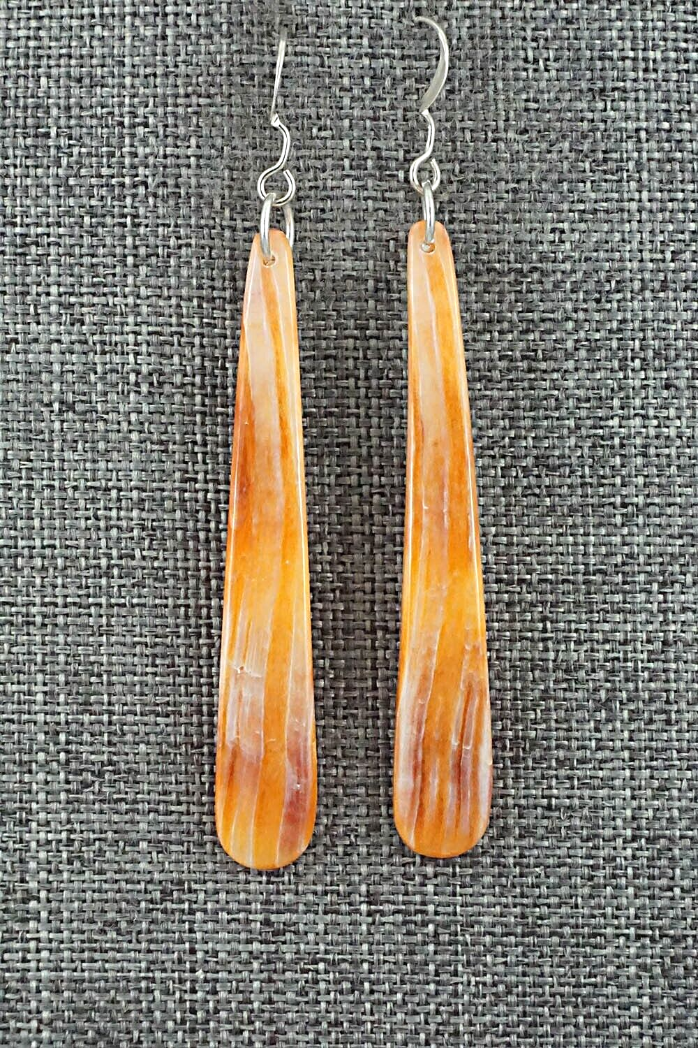 Spiny Oyster & Sterling Silver Earrings - Jesus Espino