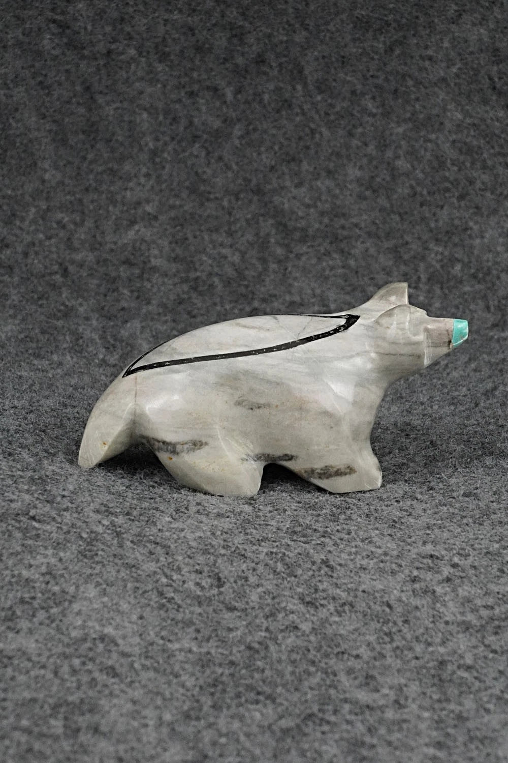 Raccoon Zuni Fetish Carving - Enrike Leekya