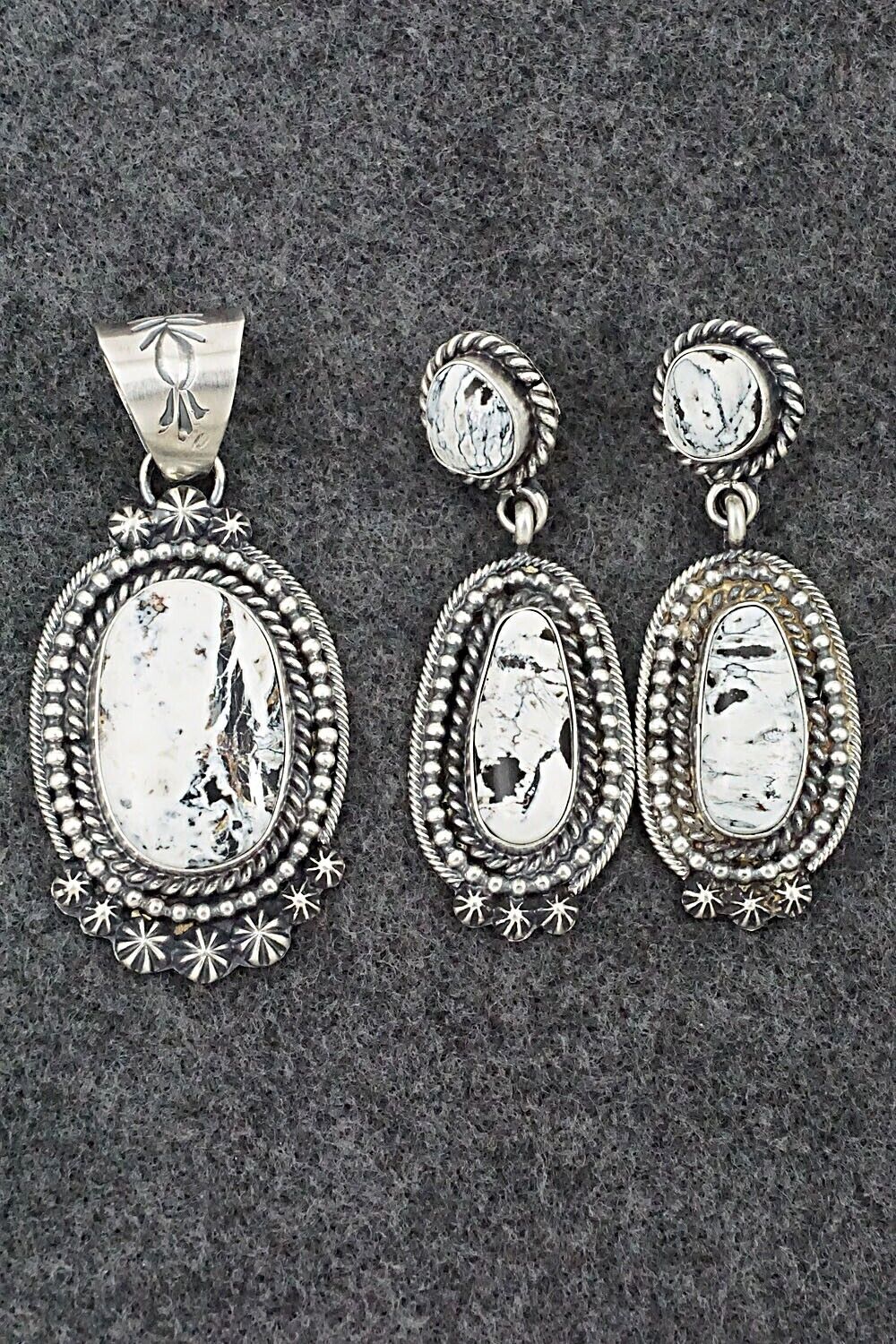 White Buffalo & Sterling Silver Pendant & Earrings Set - Raymond Delgarito
