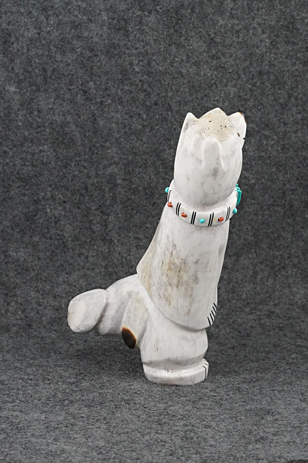 Dancing Bear Zuni Fetish Carving - Claudia Peina