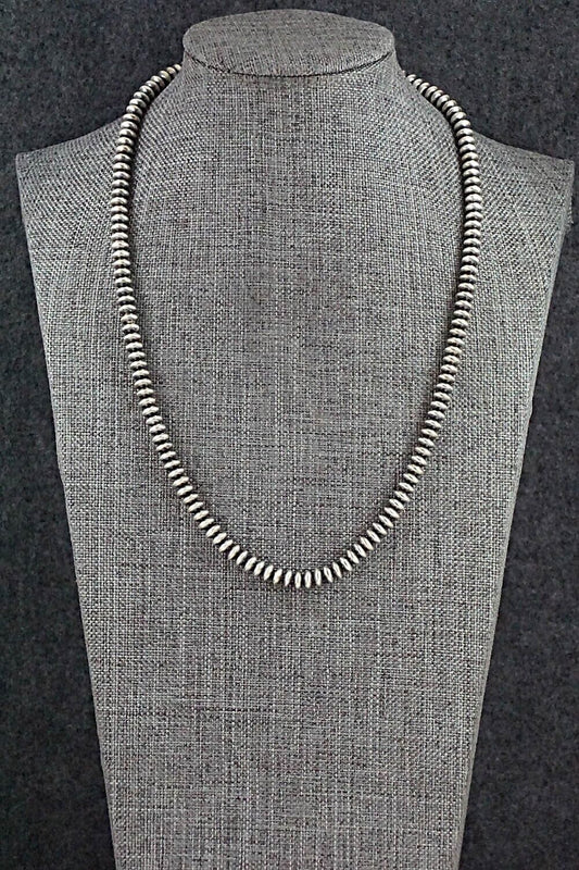 Sterling Silver Navajo Pearl Necklace 18" - Bryannen Halwood