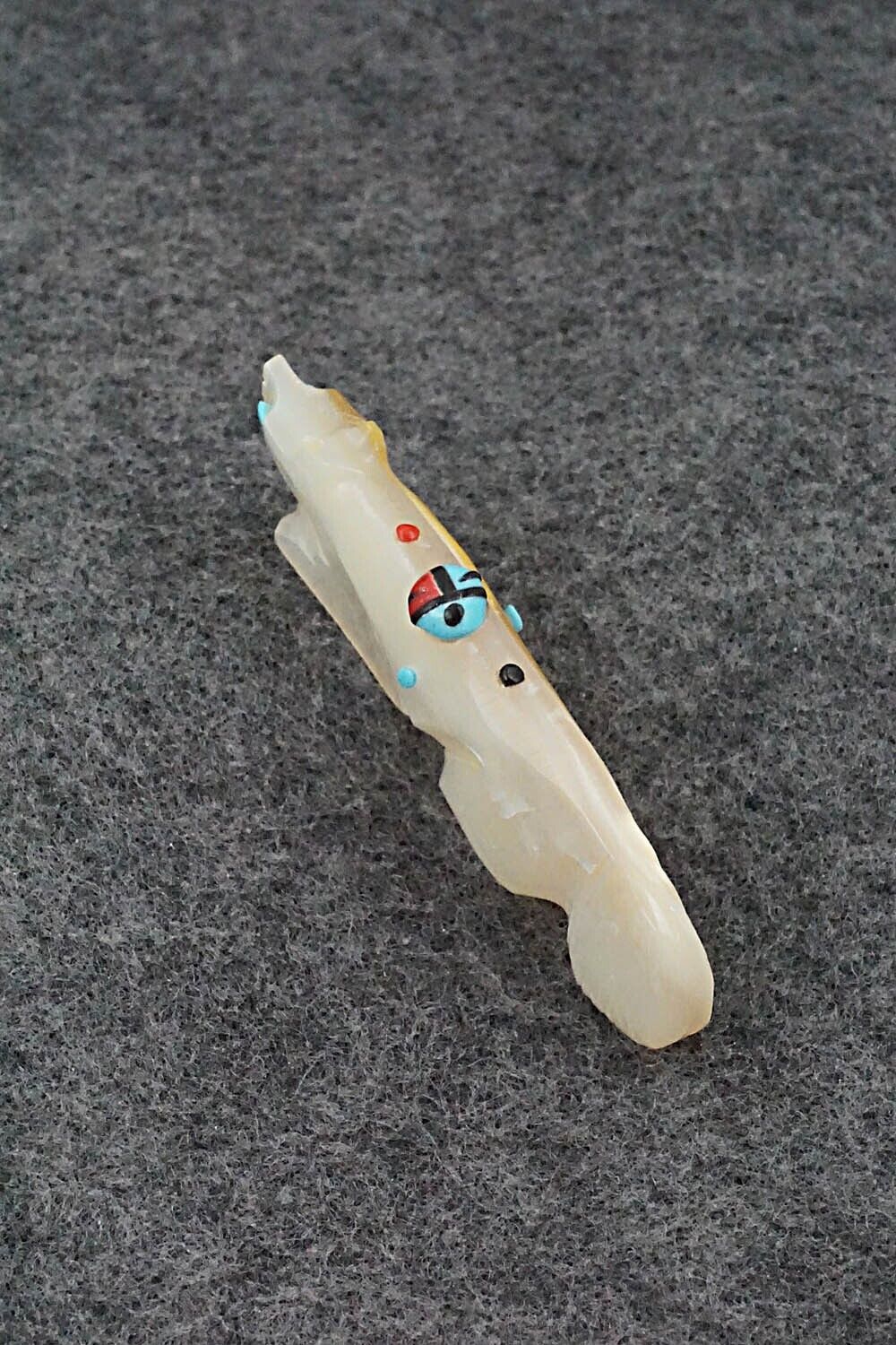 Wolf Zuni Fetish Carving - Danette Laate