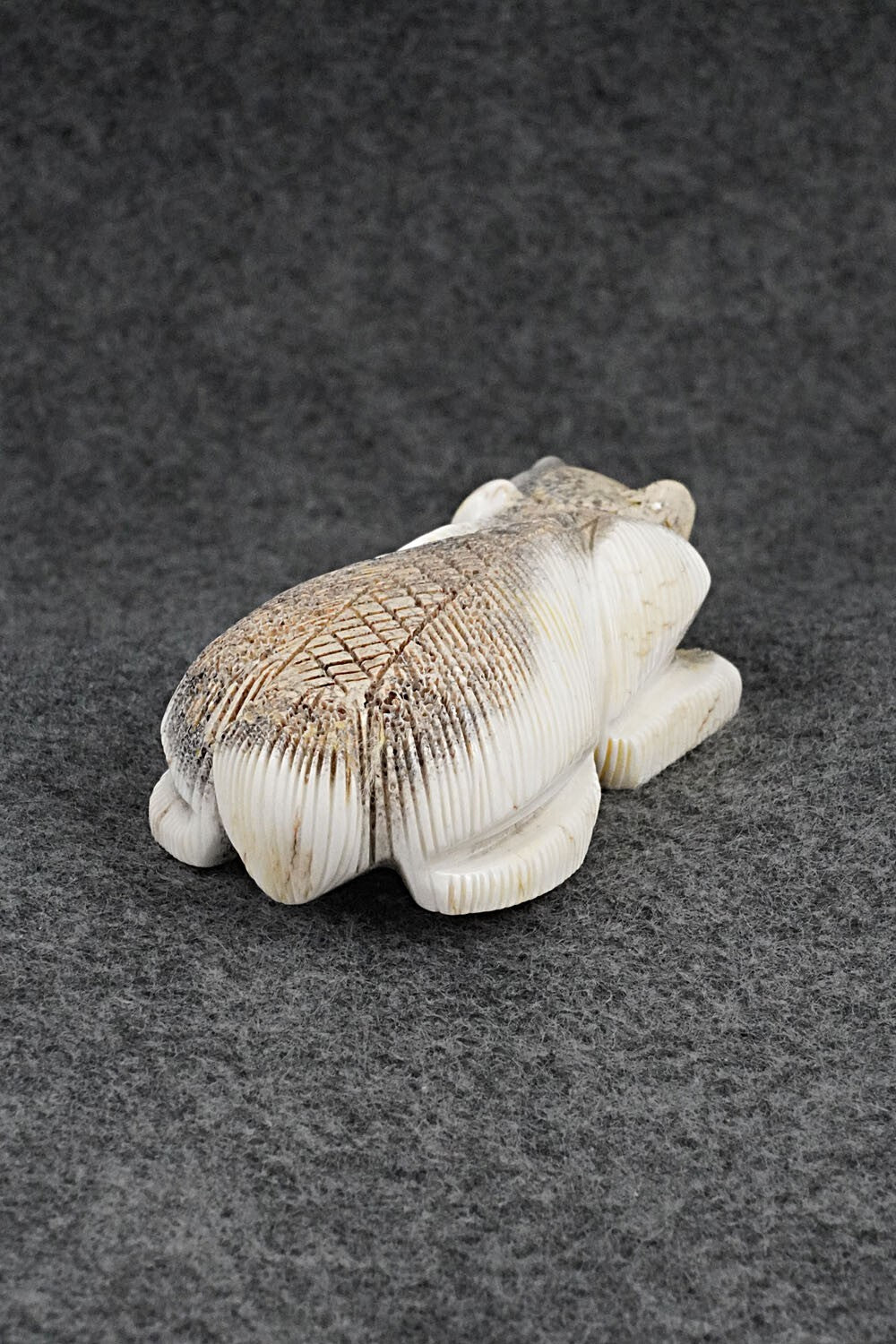 Badger Zuni Fetish Carving - Claudia Peina