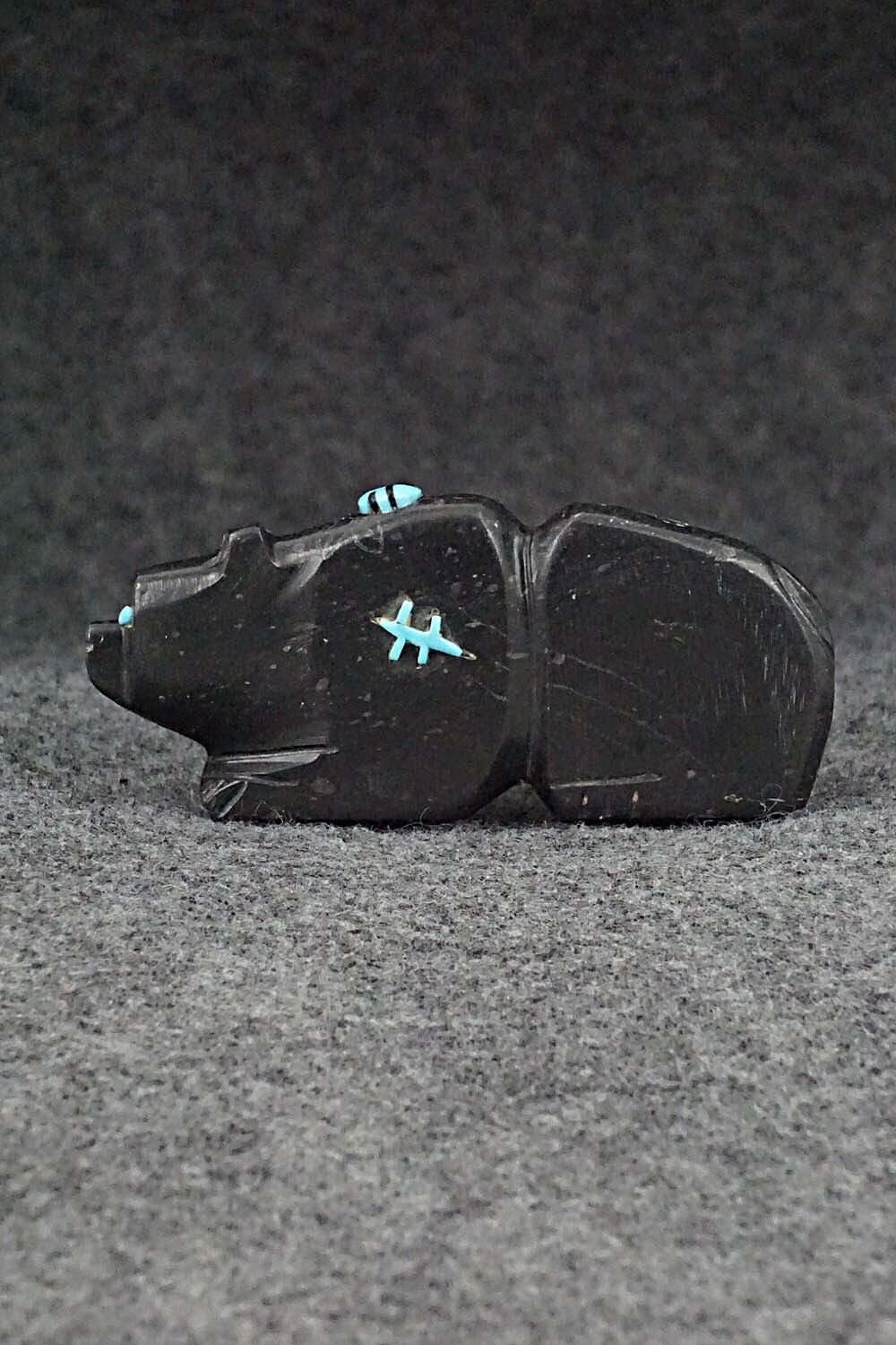 Bear Zuni Fetish Carving - Danette Laate