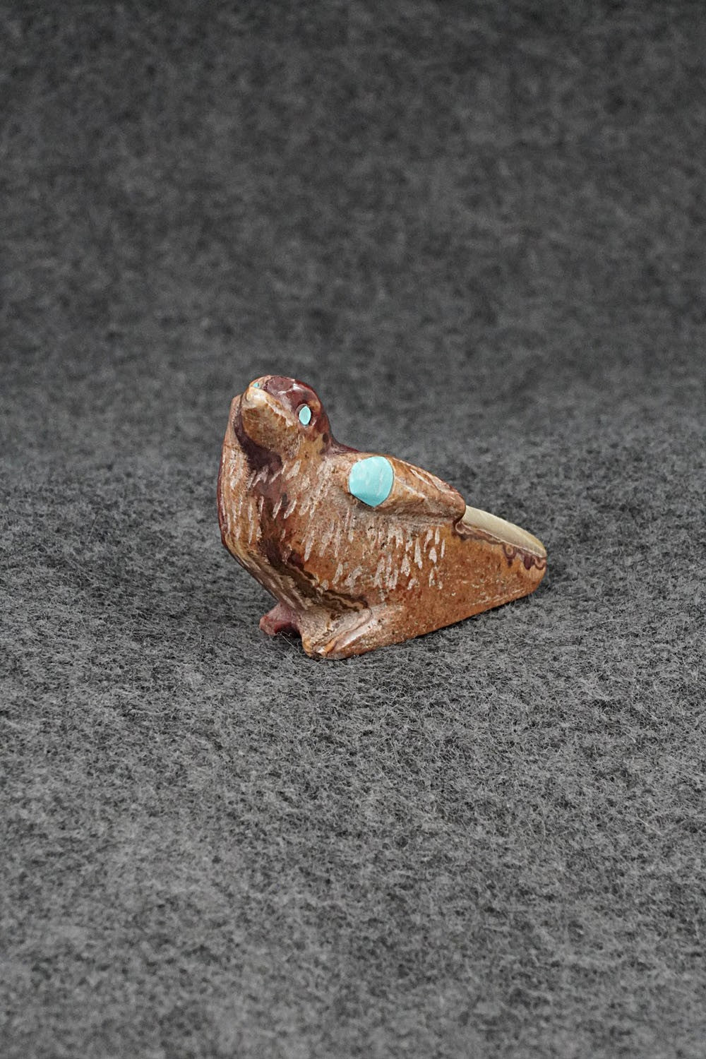 Bird Zuni Fetish Carving - Freddie Leekya