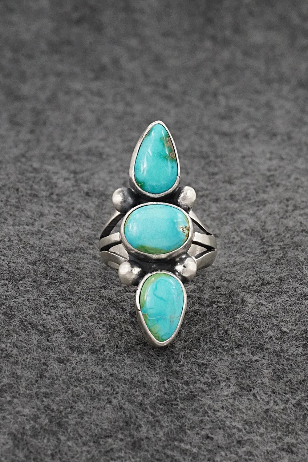 Turquoise & Sterling Silver Ring - Bobby Johnson - Size 7