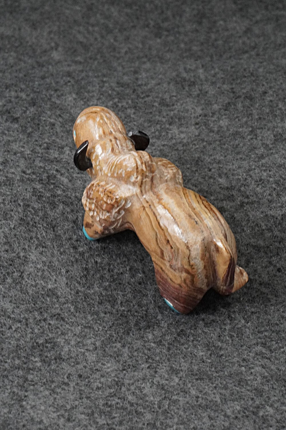 Buffalo Zuni Fetish Carving - Freddie Leekya