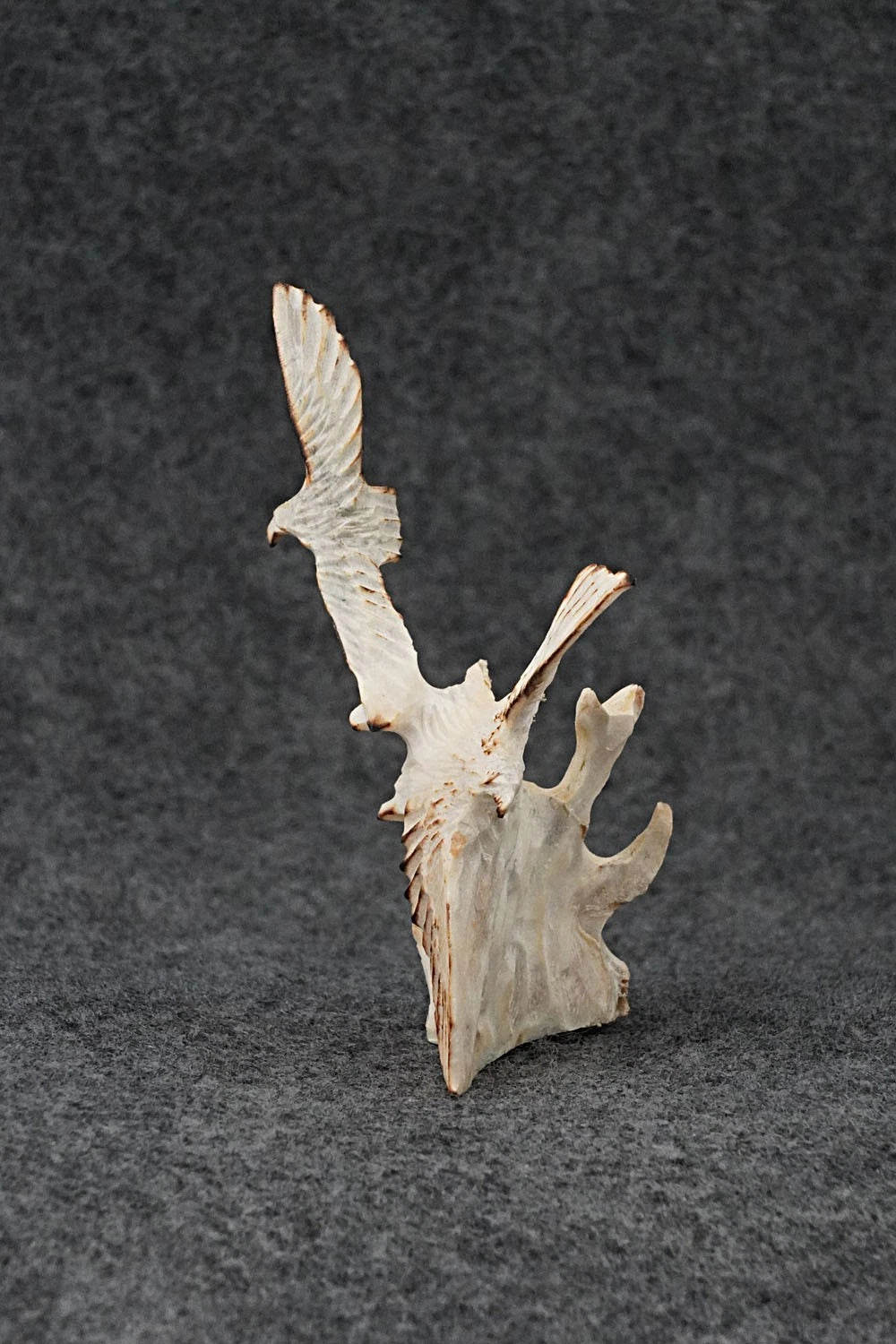 Eagle Zuni Fetish Carving - Ruben Najera
