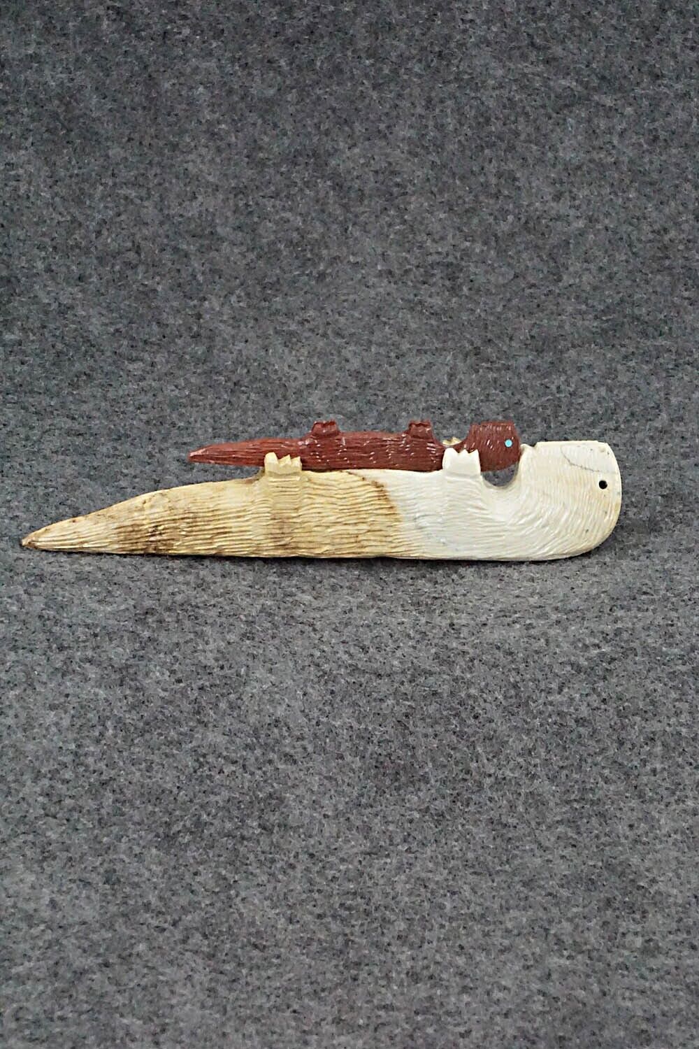 Otter and Cub Zuni Fetish Carving - Jesus Espino