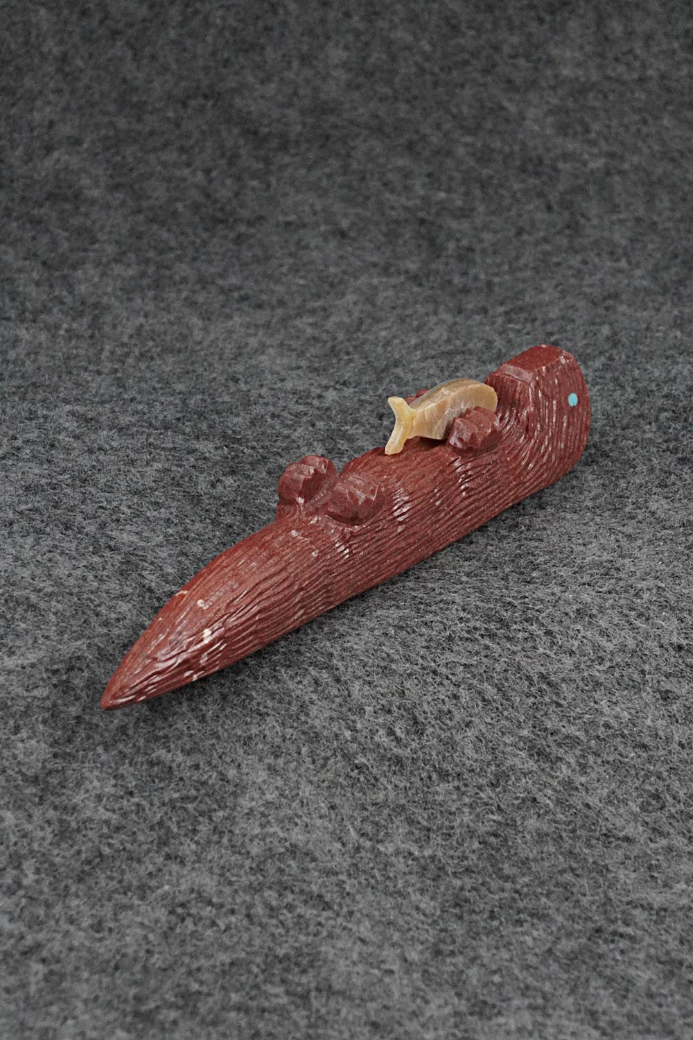 Otter Zuni Fetish Carving - Jesus Espino