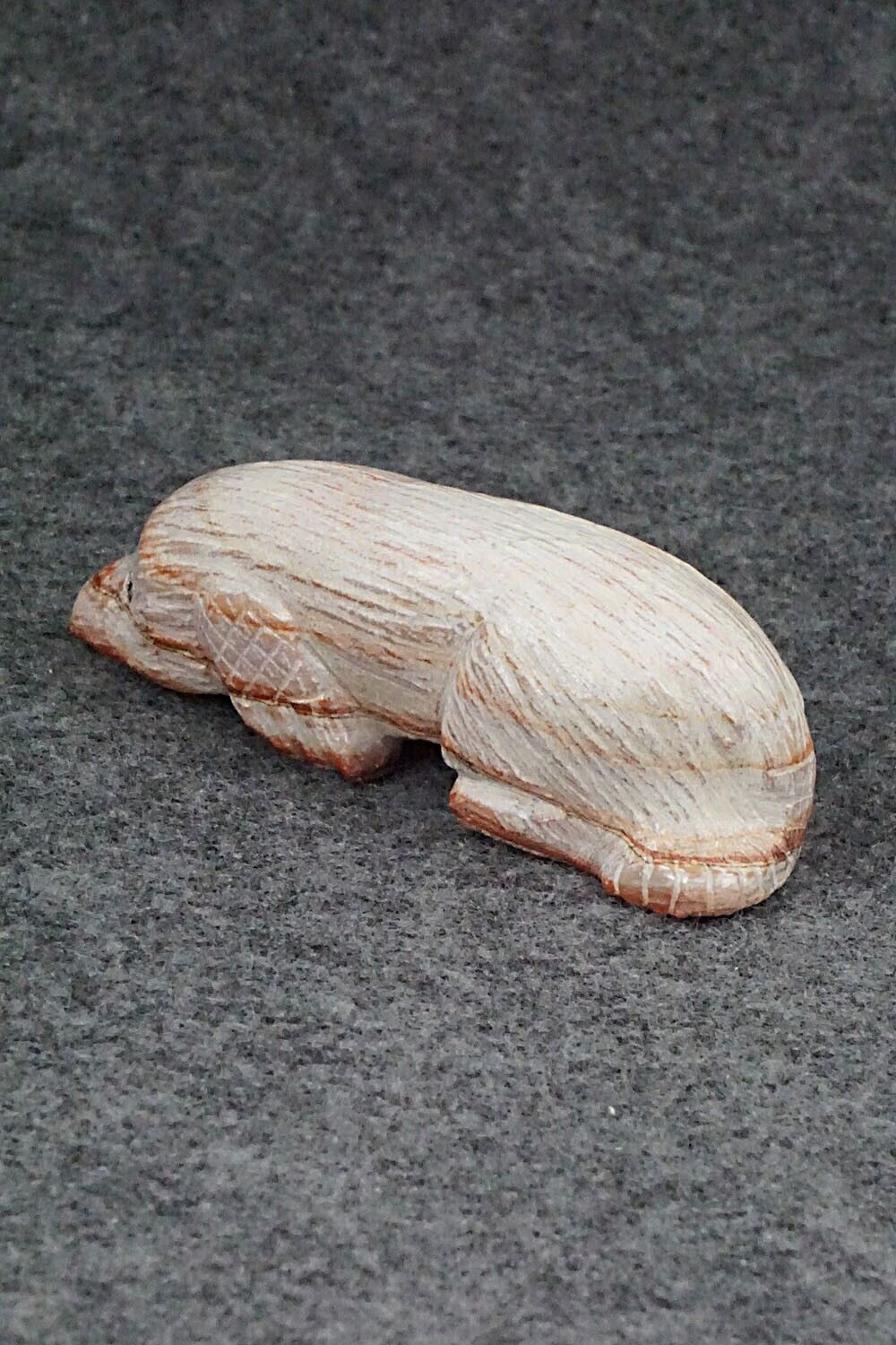 Mole Zuni Fetish Carving - Derrick Kaamasee