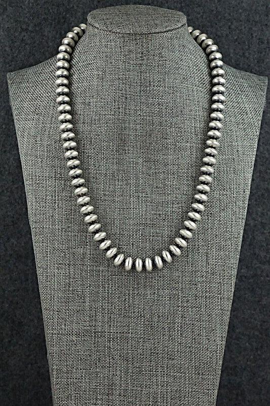 Sterling Silver Navajo Pearl Necklace 18" - Bryannen Halwood