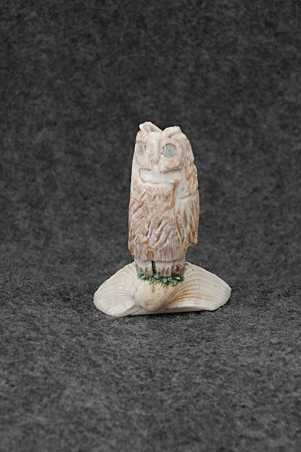 Owl Zuni Fetish Carving - Kevin Quam