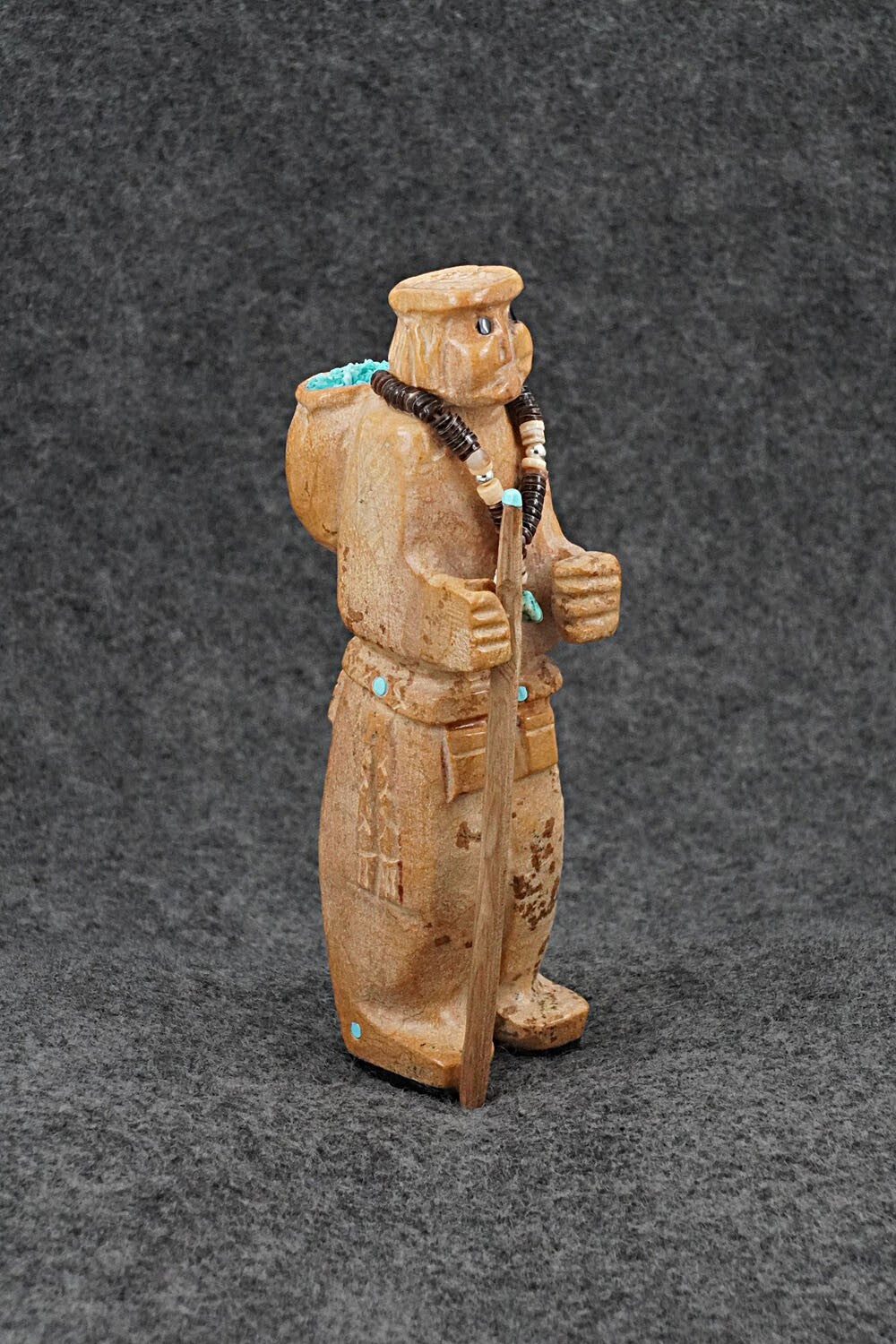 Hopi Man Zuni Fetish Carving - Freddie Leekya