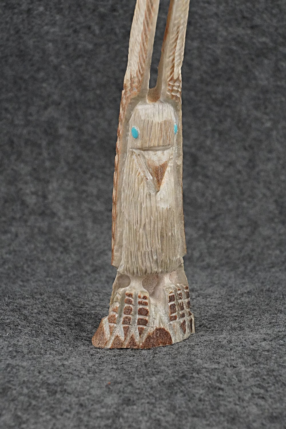 Eagle Zuni Fetish Carving - Garrick Weeka