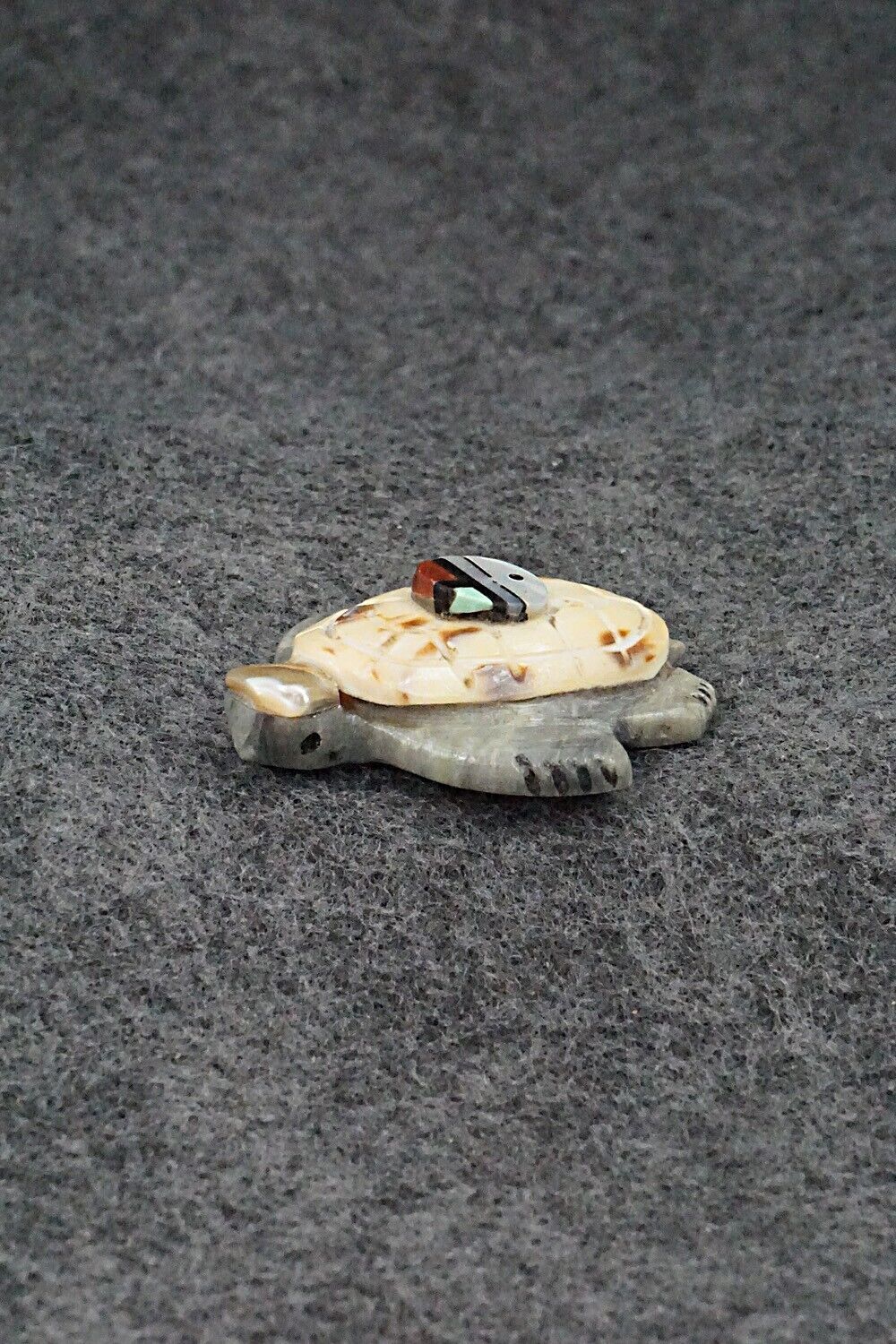 Turtle Zuni Fetish Carving - Darrin Boone
