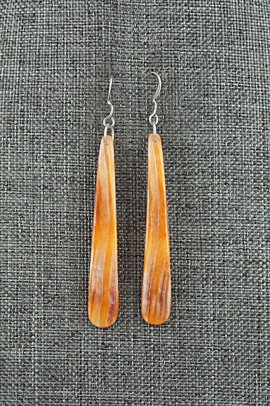 Spiny Oyster & Sterling Silver Earrings - Jesus Espino