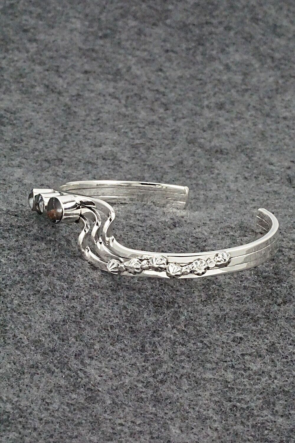 White Buffalo & Sterling Silver Bracelet - Daniel Dakai