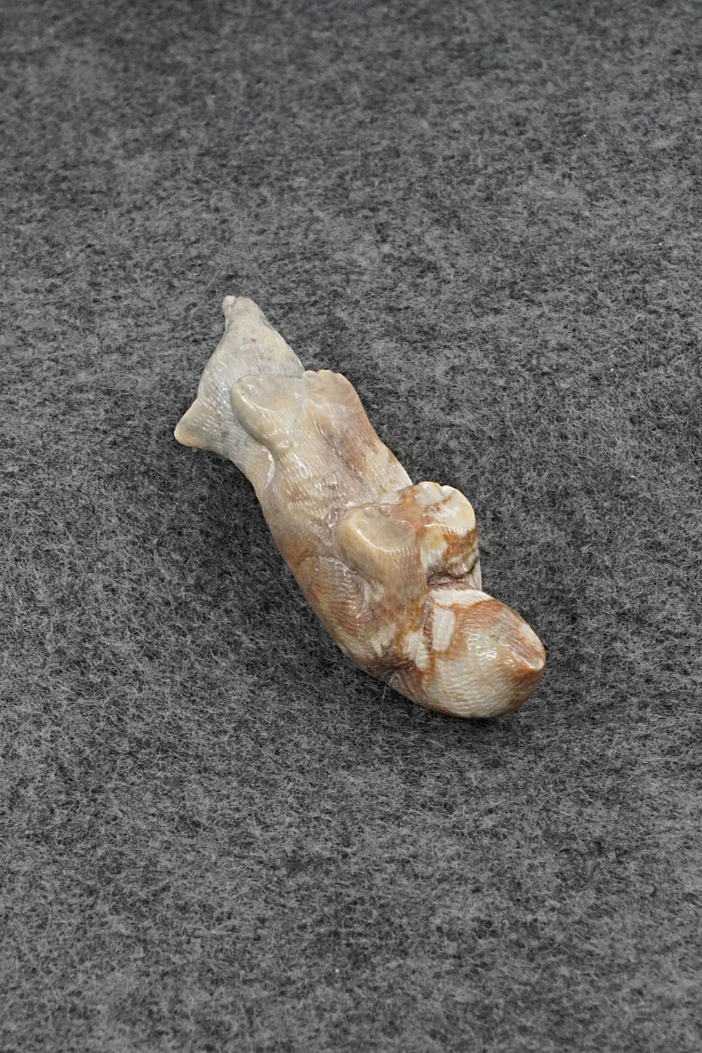 Wolf Zuni Fetish Carving - Randy Lucio