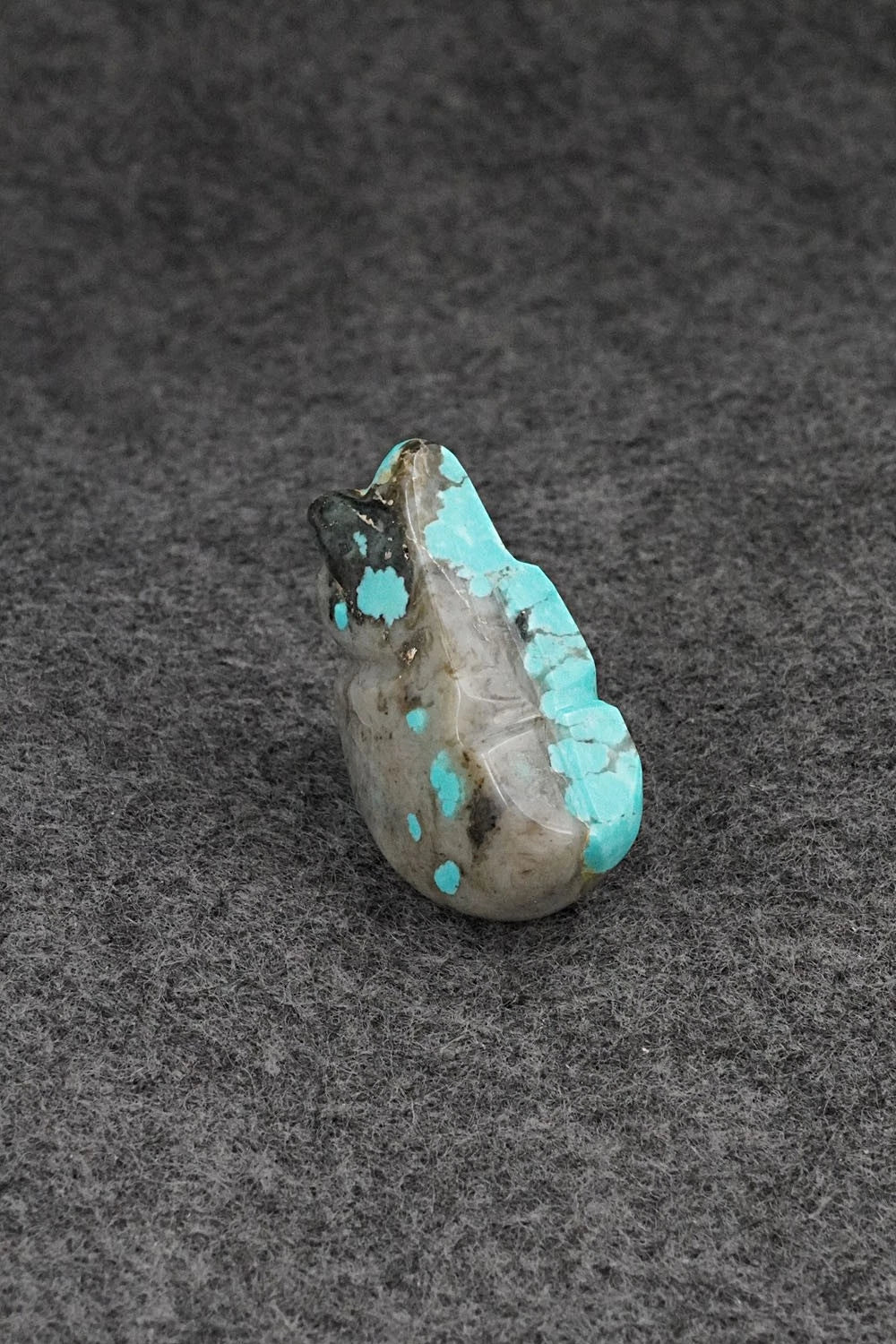 Bear Zuni Fetish Carving - Abby Quam Panteah