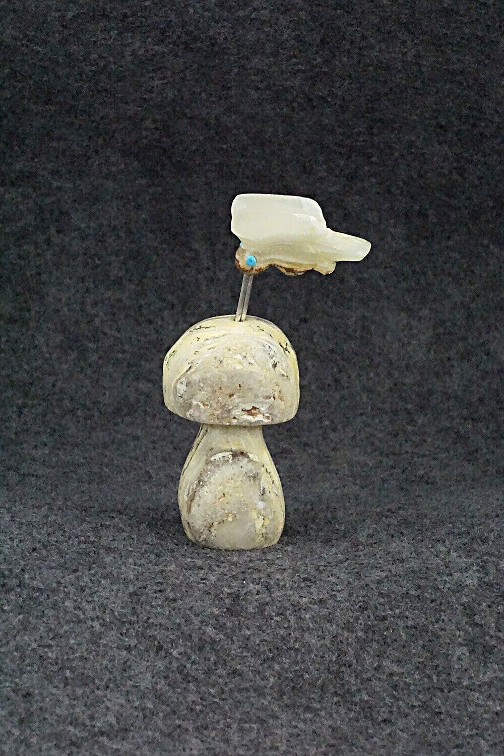 Hummingbird Zuni Fetish Carving - Cody Chavez